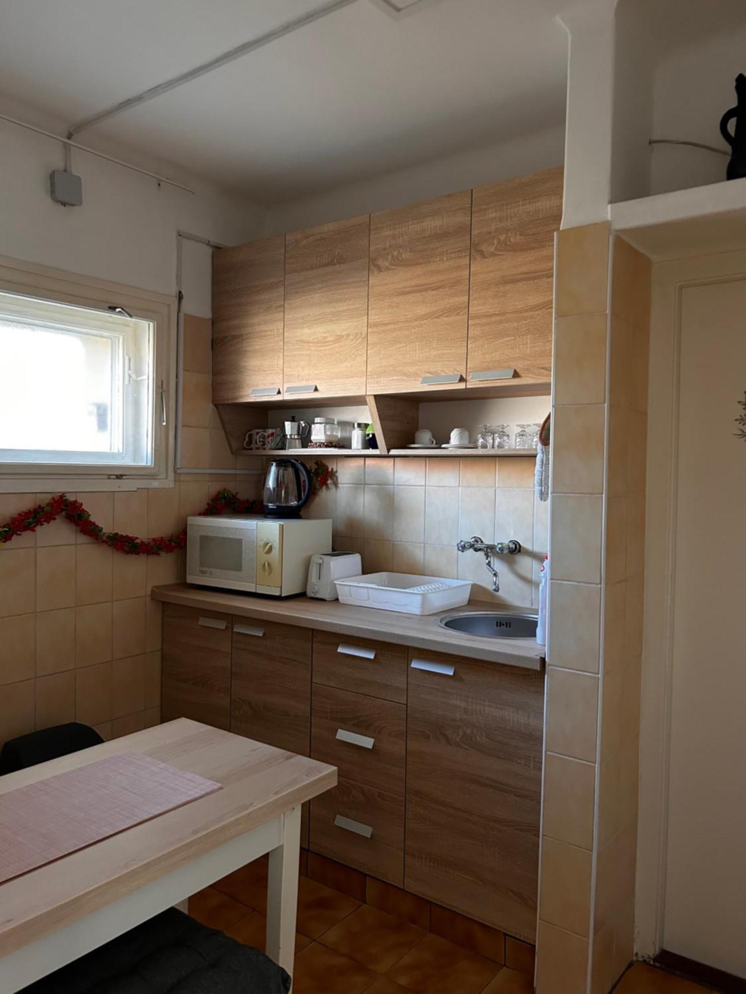 Cozy Apartment In The City Centre Next To Dom Square Szeged Kültér fotó